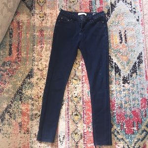 Kenneth Cole skinny Jeans in size 2